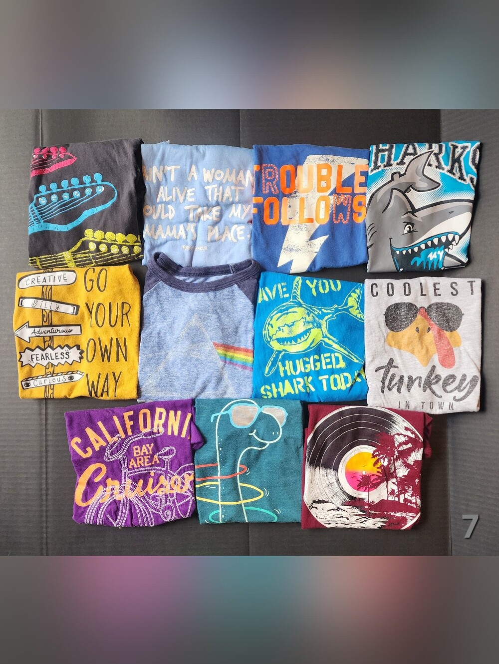 Boys Short Sleeve Graphic T-Shirt Lot of 11 (Size 5-6)